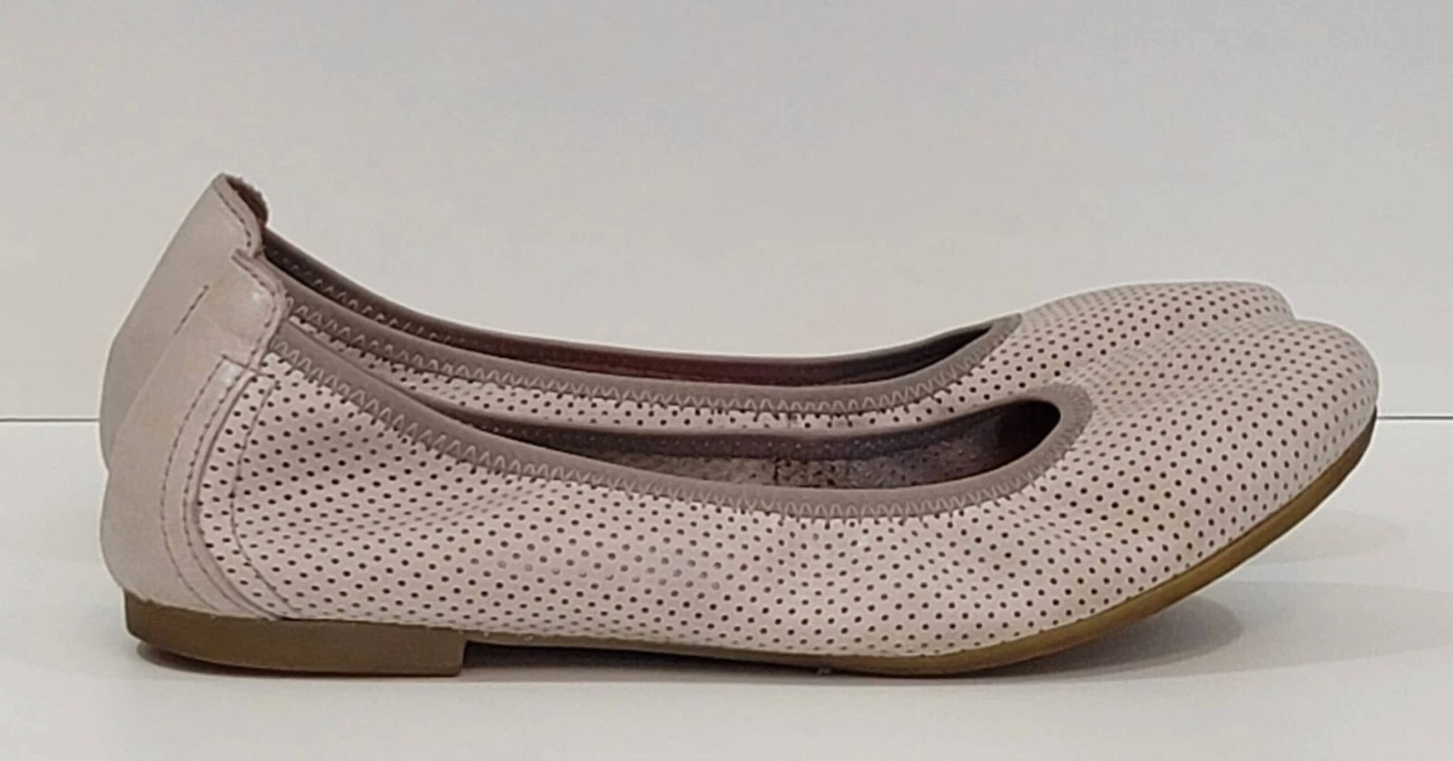 Born - Women's Julianne Perf Ballet Flats - Image 2
