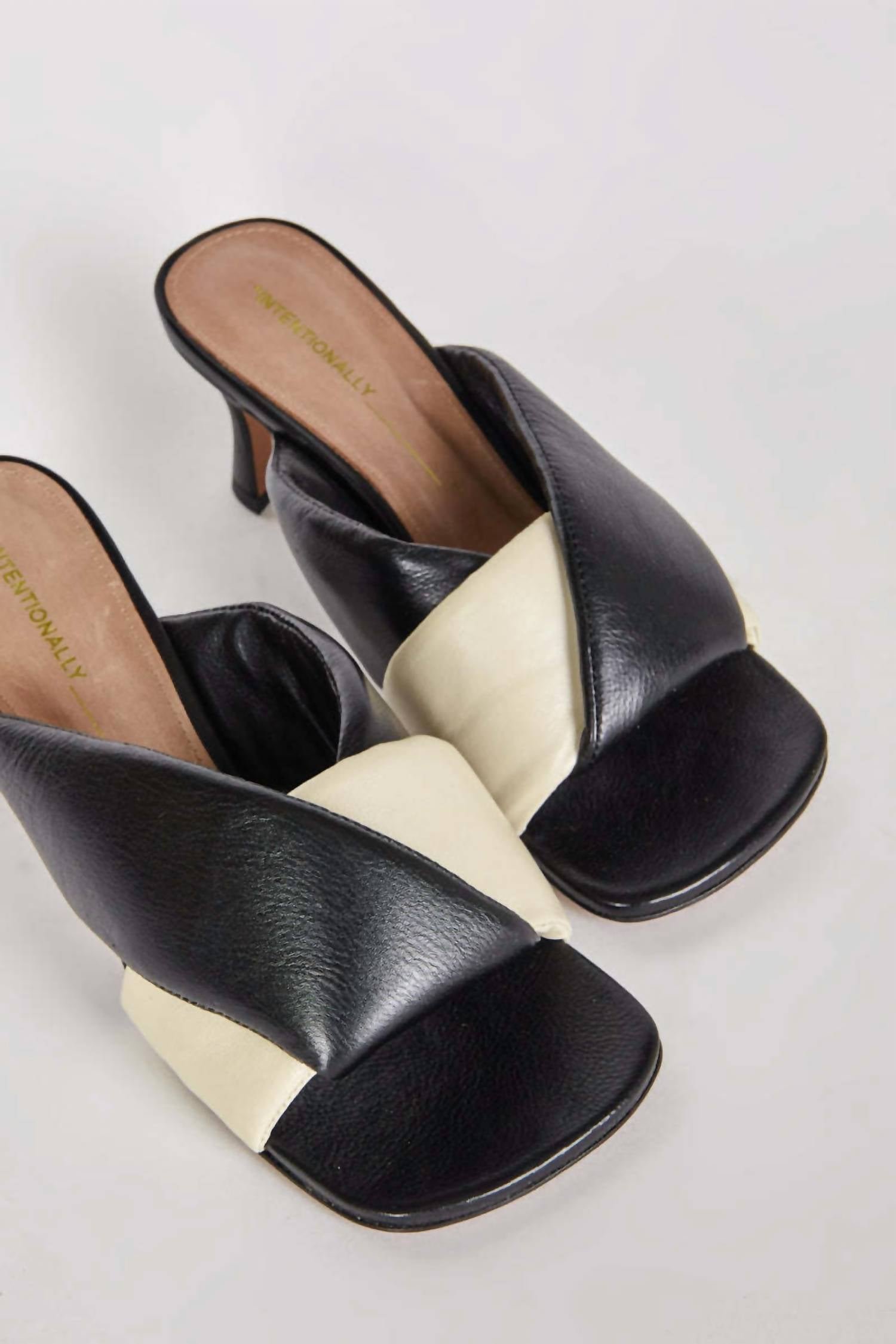 Intentionally Blank - Women's Tele Heels - Image 4
