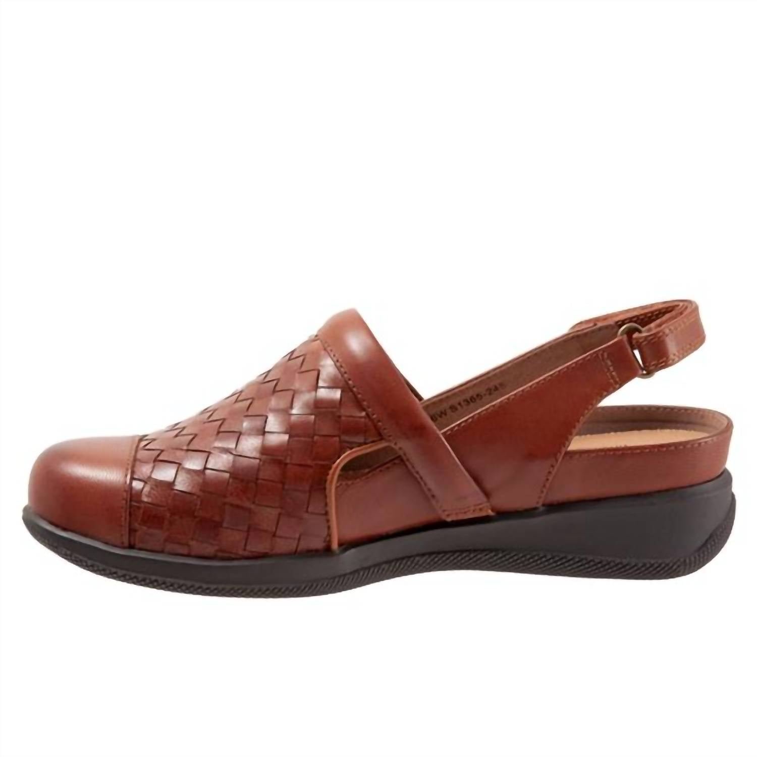 Softwalk - Women's Salina Clog - Image 2