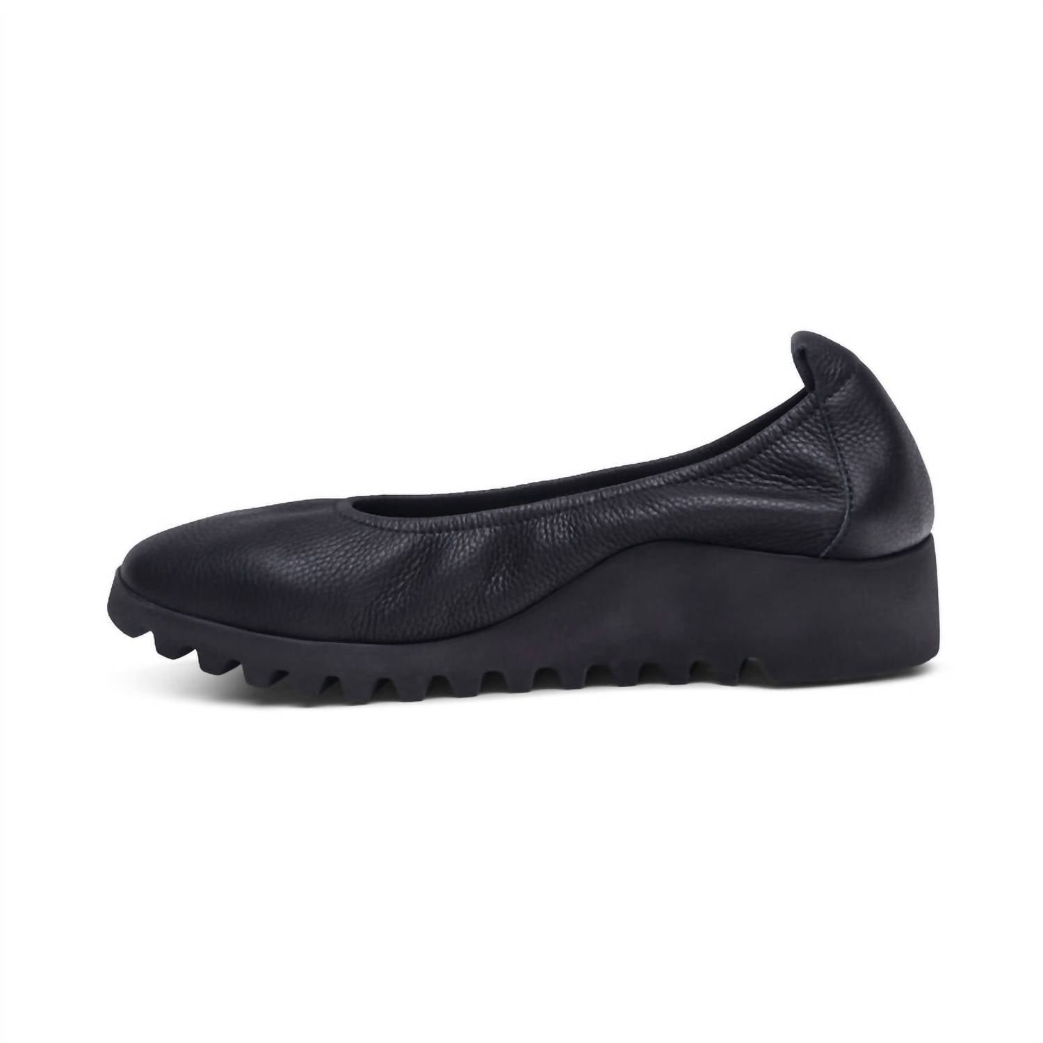 Aetrex - Women's Brianna Ballet Flat - Image 5